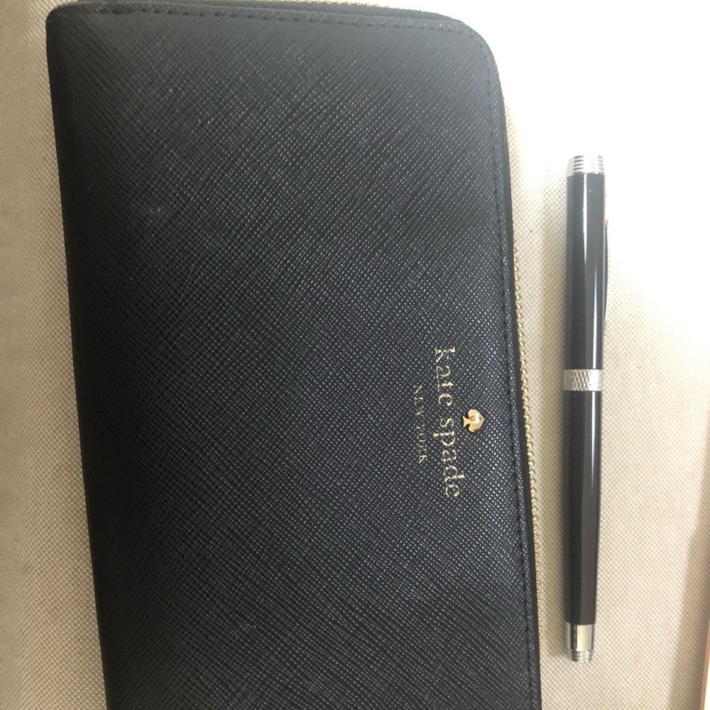 Kate Spade wallet black